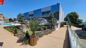 Dodo Beach Hotel